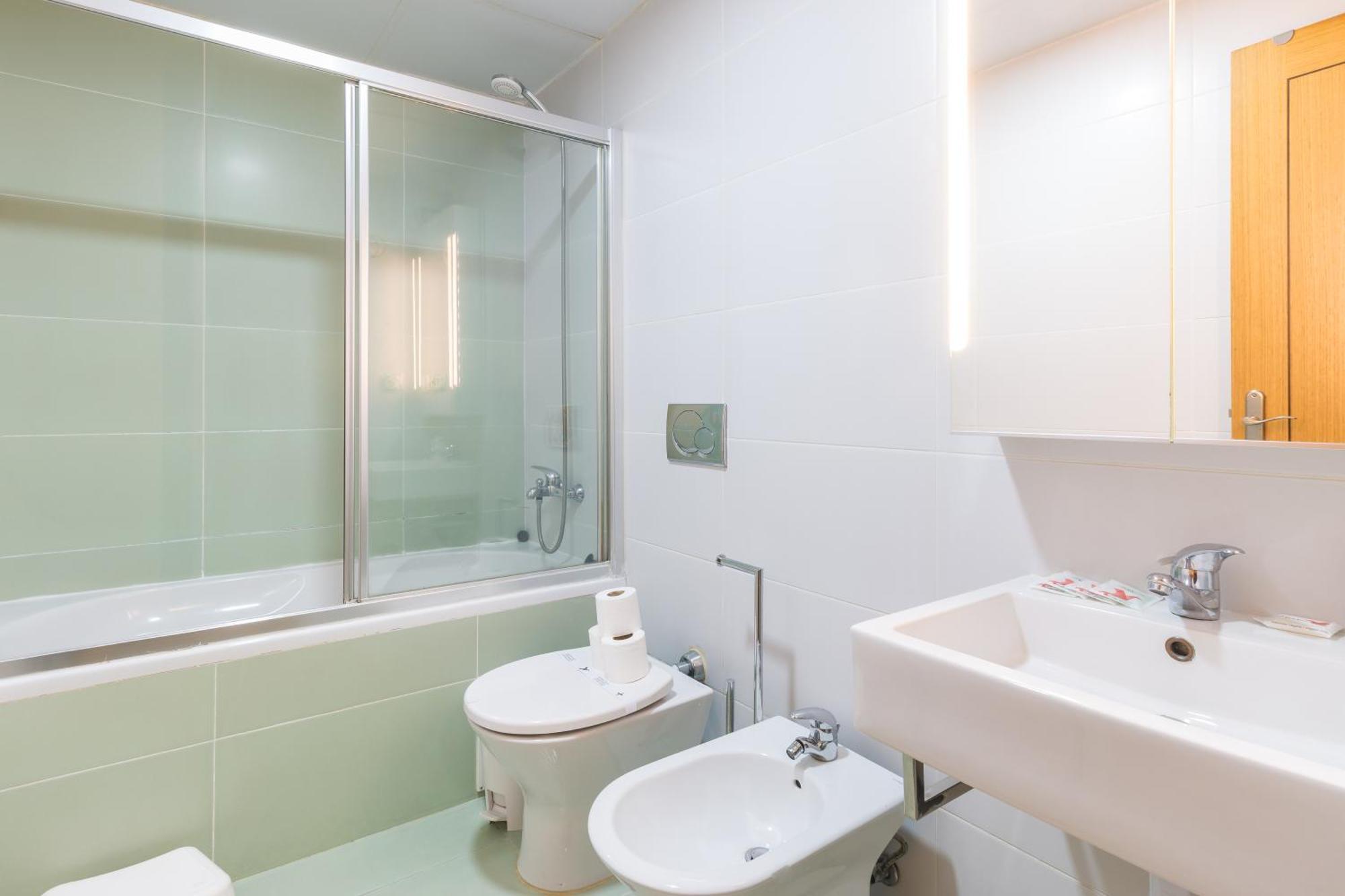 Best Of Principe Real Liberdade In The Heart Of Lisbon With Private Parking Zewnętrze zdjęcie